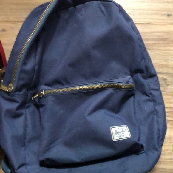 2 Back Packs - Picture 3 of 3